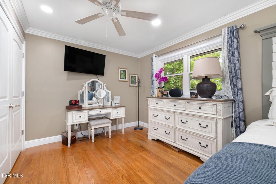 Photo #25: 1305 Sherwood Drive