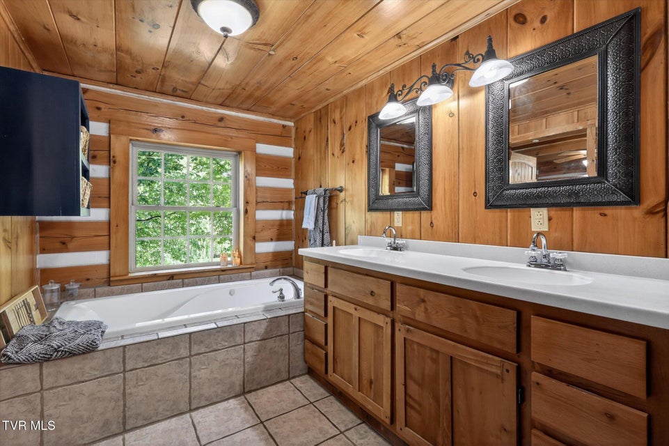 Photo #19: 13544 Revera Drive
