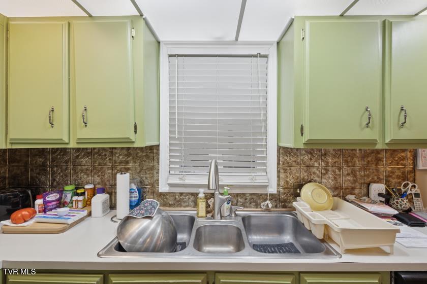 Photo #9: 81 Redwood Drive