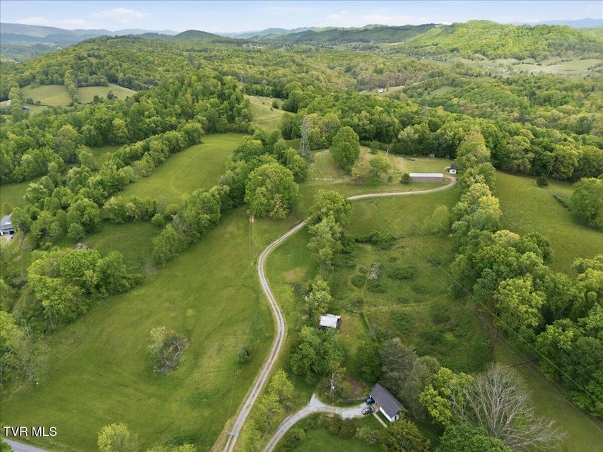 Photo #8: 27070 Shortsville Road