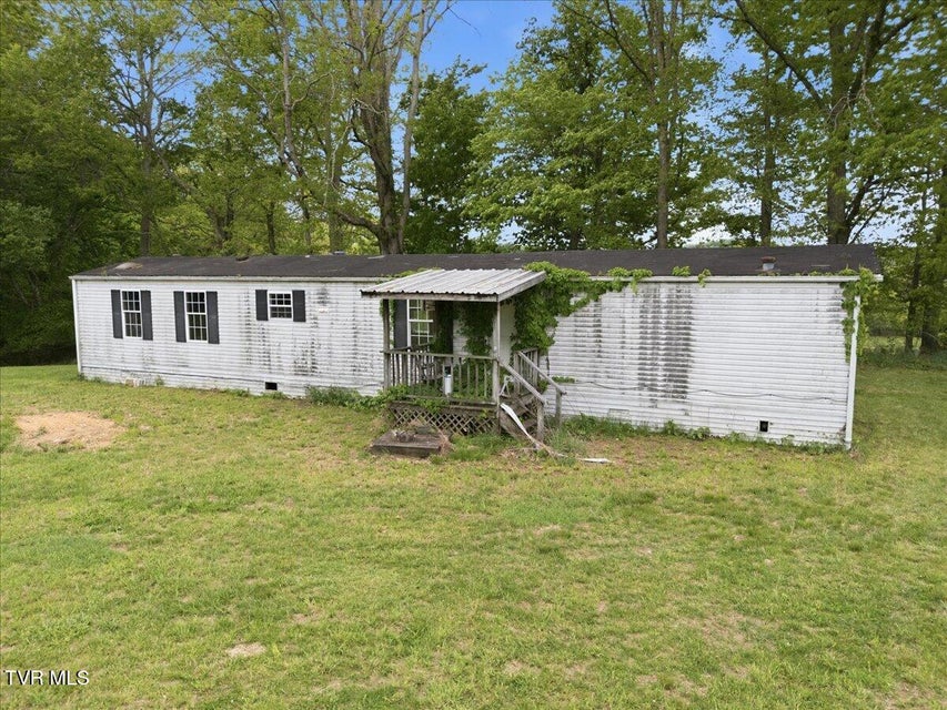 Photo #18: 27070 Shortsville Road
