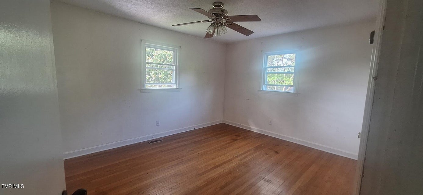 Photo #17: 2409 Anderson Street