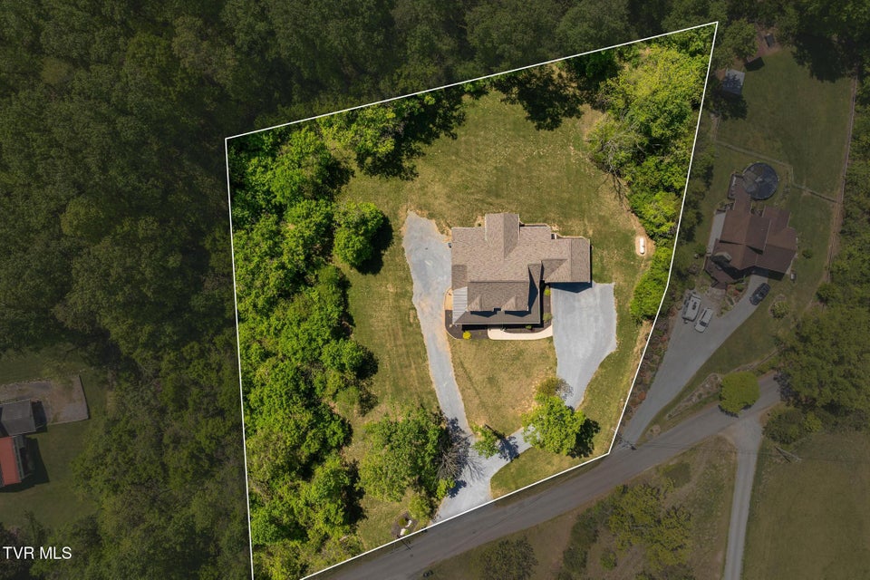 Photo #2: 179 Taylortown Road
