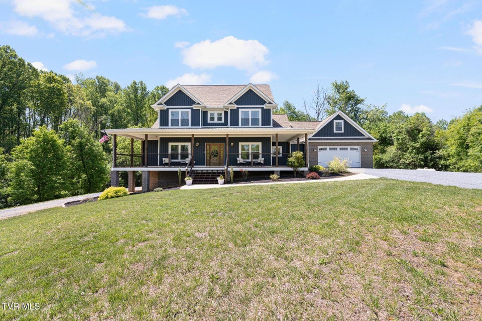 Photo #3: 179 Taylortown Road