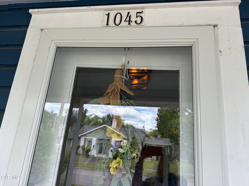 Photo #27: 1045 Catawba Street