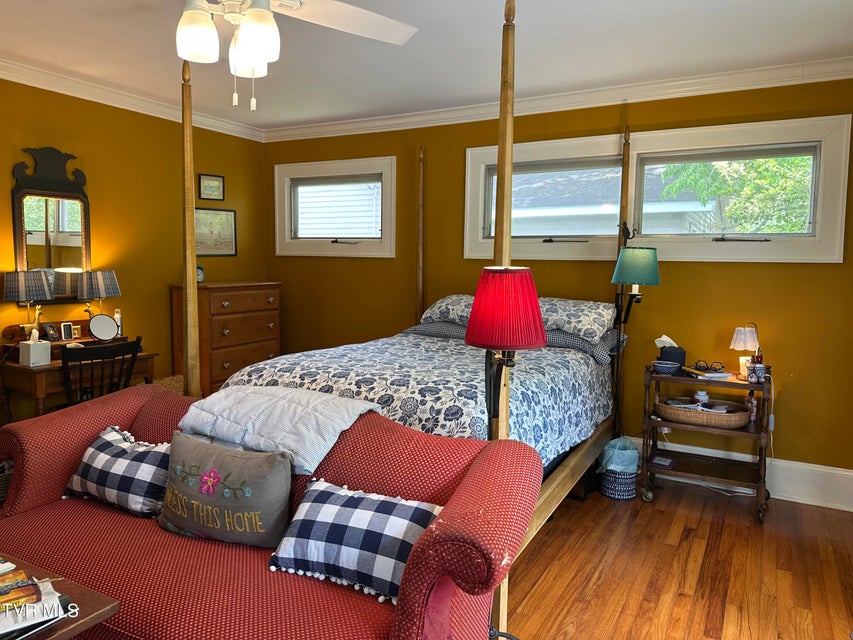 Photo #10: 1045 Catawba Street