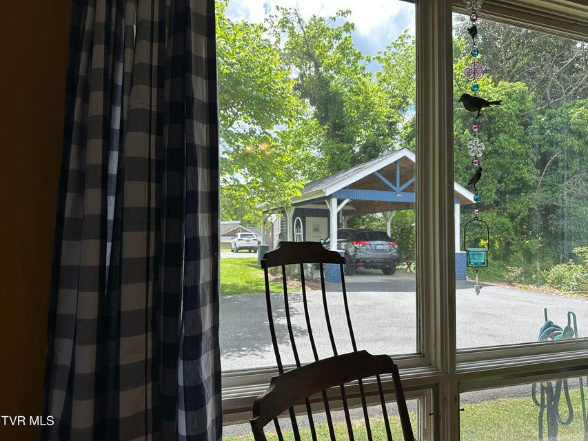 Photo #42: 1045 Catawba Street