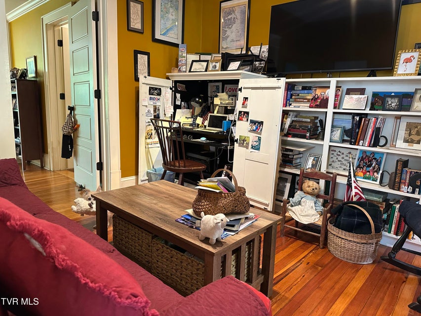 Photo #24: 1045 Catawba Street
