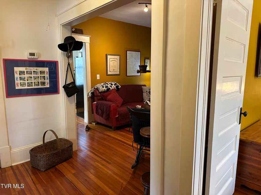 Photo #53: 1045 Catawba Street