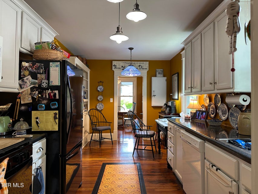 Photo #65: 1045 Catawba Street