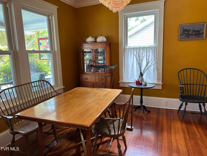 Photo #76: 1045 Catawba Street