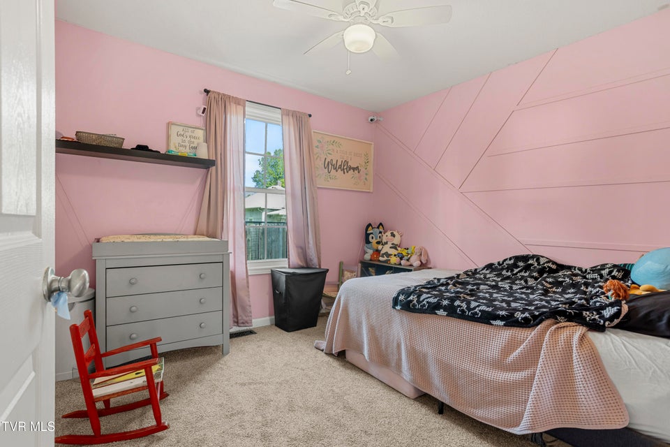 Photo #14: 1001 Minton Place