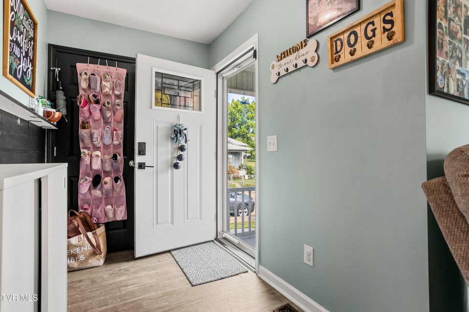 Photo #5: 1001 Minton Place