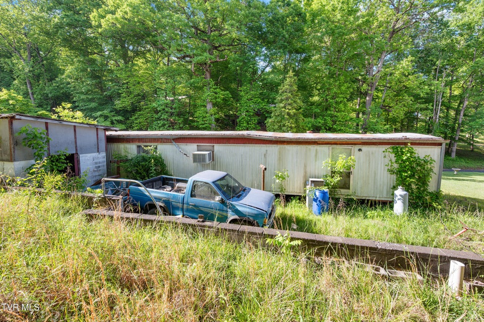 Photo #10: 480 Warford Road