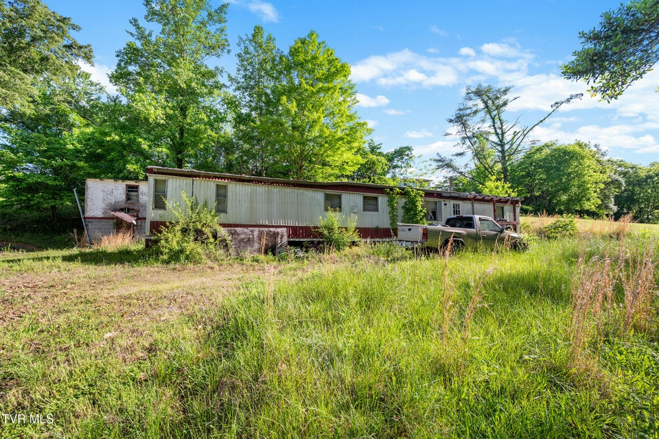 Photo #5: 480 Warford Road