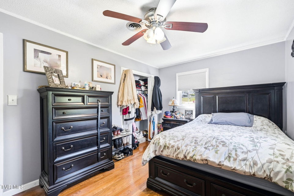 Photo #14: 324 Bellehaven Drive