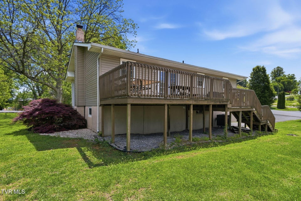 Photo #4: 324 Bellehaven Drive