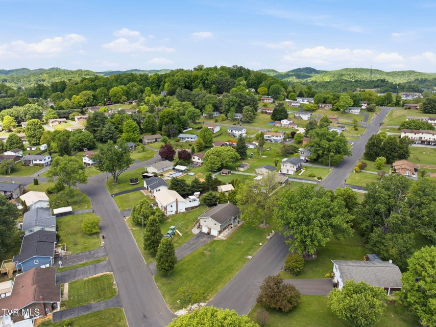 Photo #7: 324 Bellehaven Drive