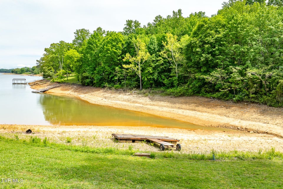 Photo #17: 937 Muskogee Lane