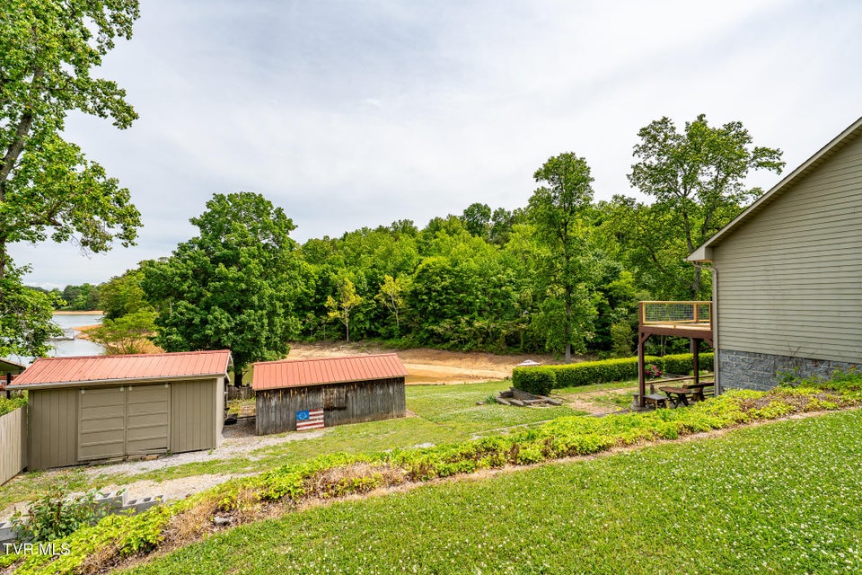 Photo #40: 937 Muskogee Lane