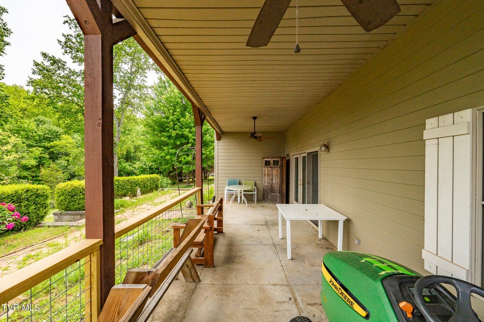 Photo #52: 937 Muskogee Lane