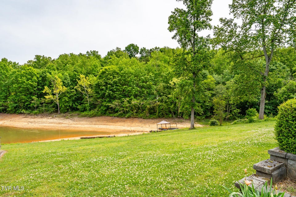 Photo #56: 937 Muskogee Lane