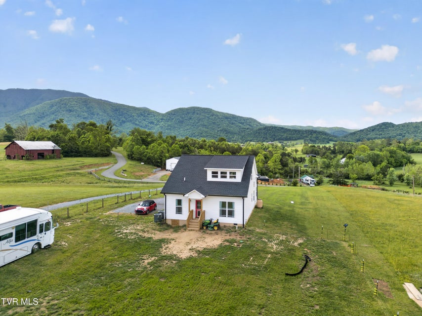 Photo #60: 105 Woolsey College Road