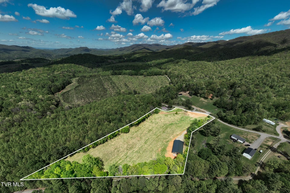 Photo #5: 835 Red Brush Road