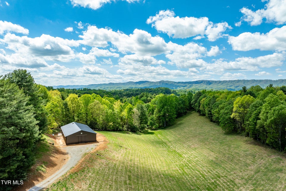Photo #16: 835 Red Brush Road