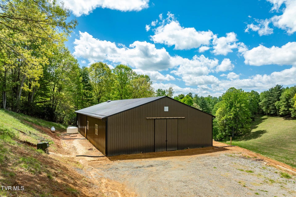 Photo #19: 835 Red Brush Road