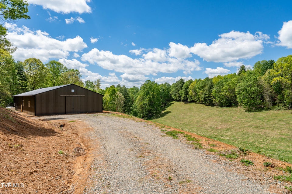 Photo #32: 835 Red Brush Road
