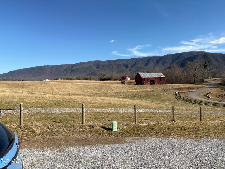 Photo #40: 105 Woolsey College Road