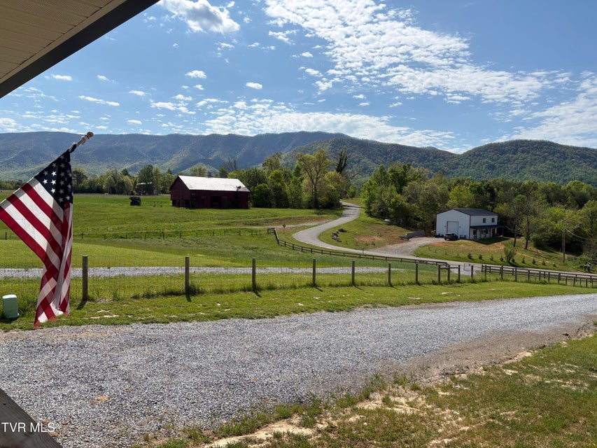Photo #42: 105 Woolsey College Road