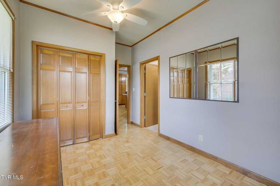 Photo #16: 315 9th Street