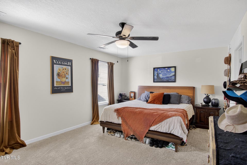 Photo #17: 229 Crockett Drive