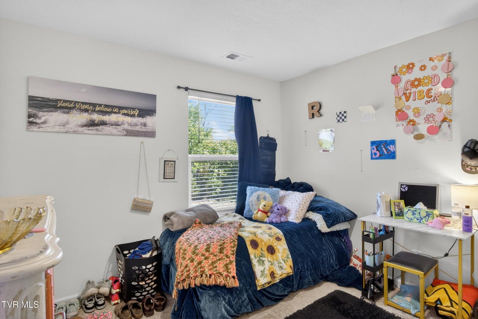 Photo #31: 229 Crockett Drive