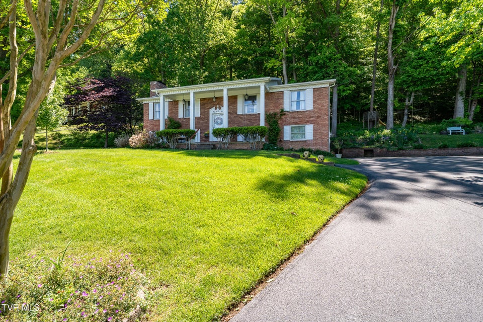 Photo #2: 1025 Eastbrook Drive