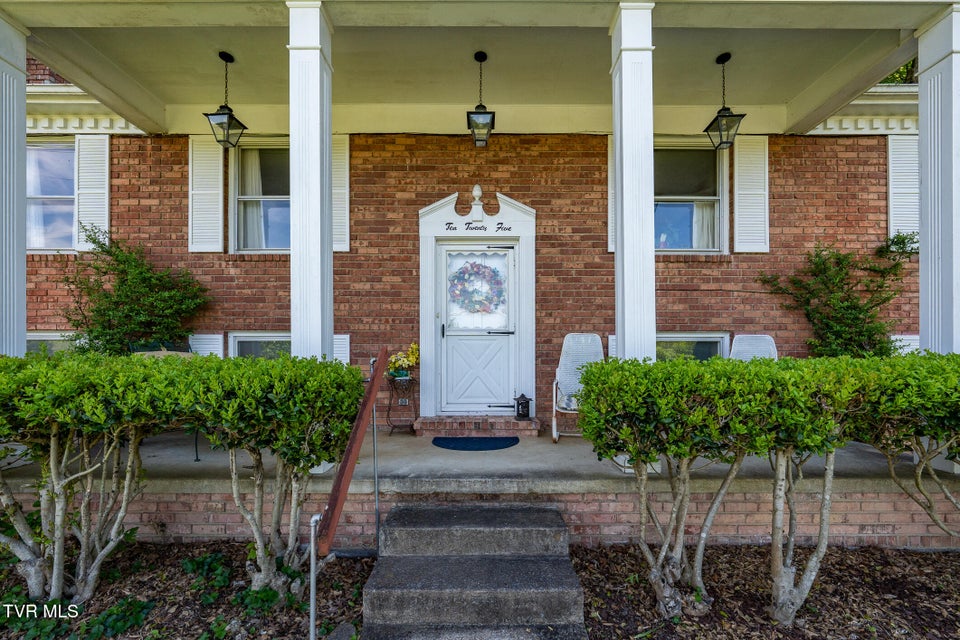 Photo #6: 1025 Eastbrook Drive