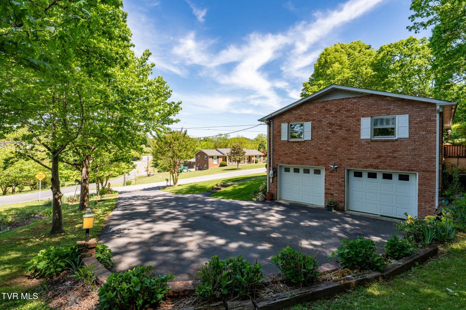 Photo #12: 1025 Eastbrook Drive