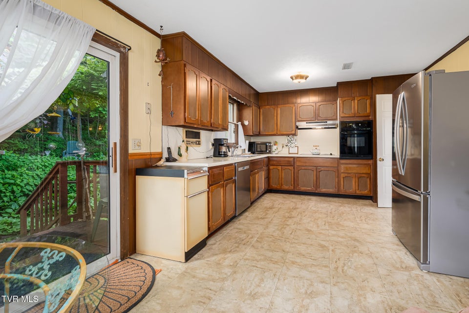 Photo #40: 1025 Eastbrook Drive