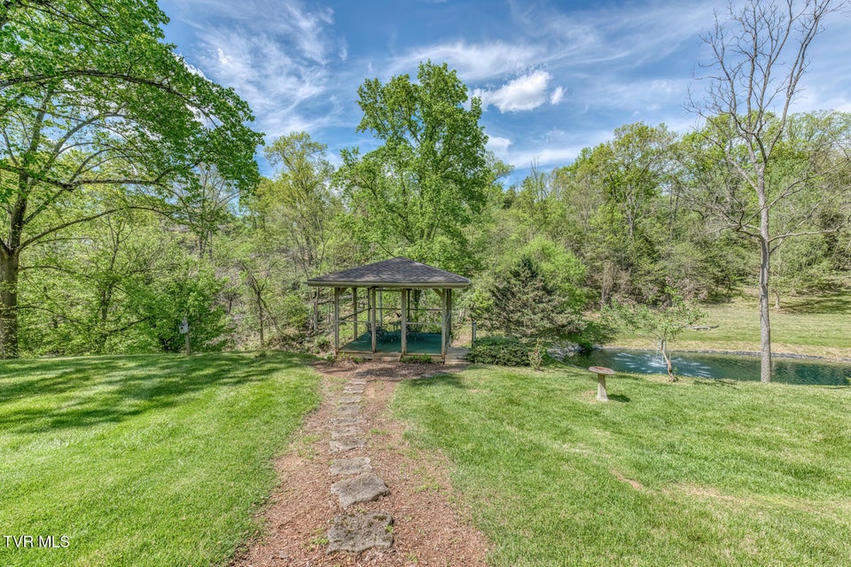 Photo #100: 255 Willmary Road