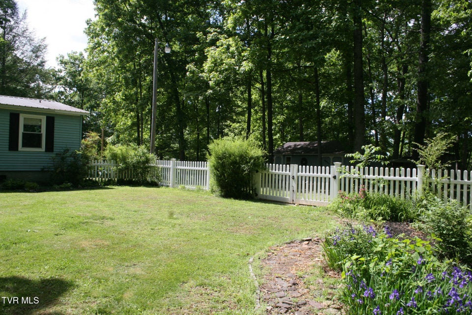 Photo #48: 130 Kenneth Foster Road