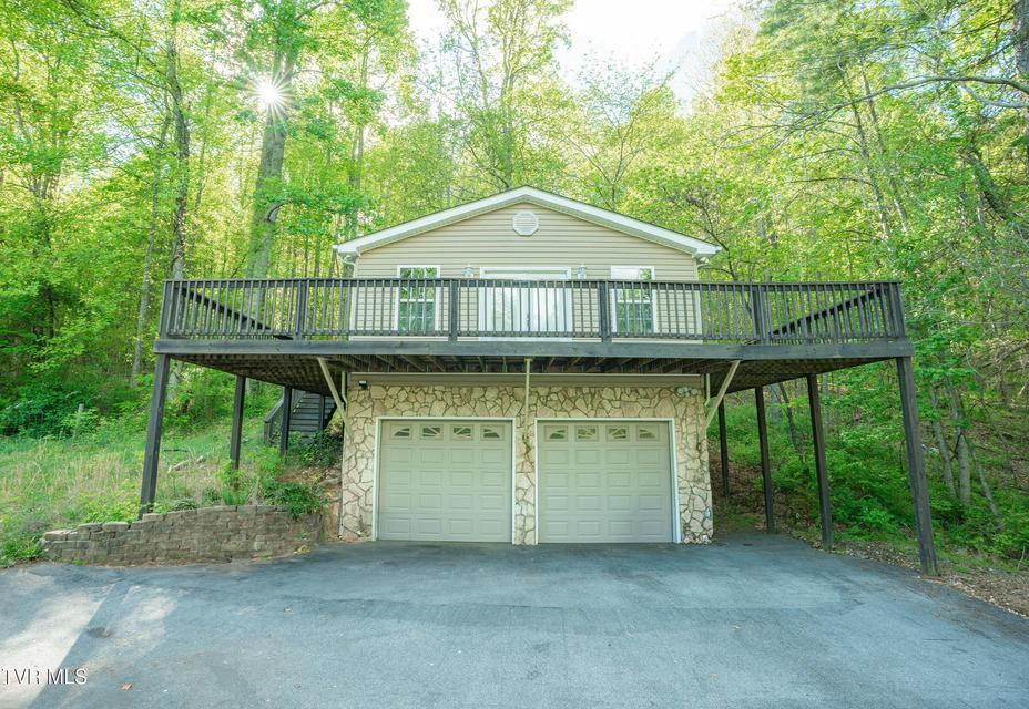 Photo #4: 100 Edwards Ridge Road