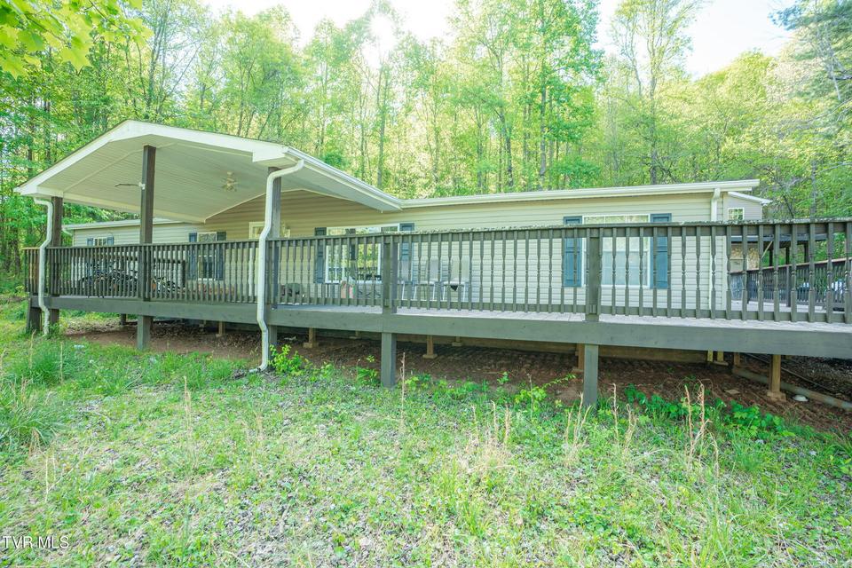 Photo #3: 100 Edwards Ridge Road