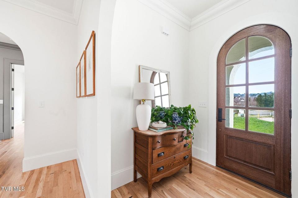Photo #5: 406 Lancaster Court