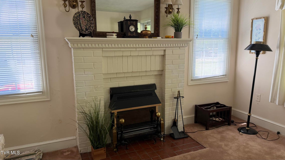 Photo #29: 1420 Cedar Street