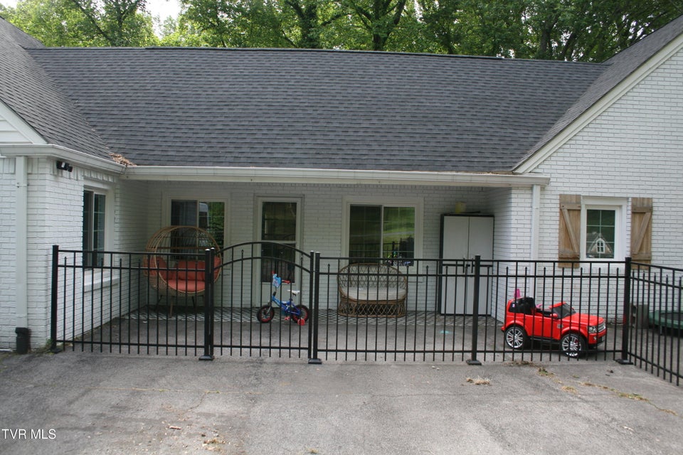 Photo #23: 321 Baron Drive