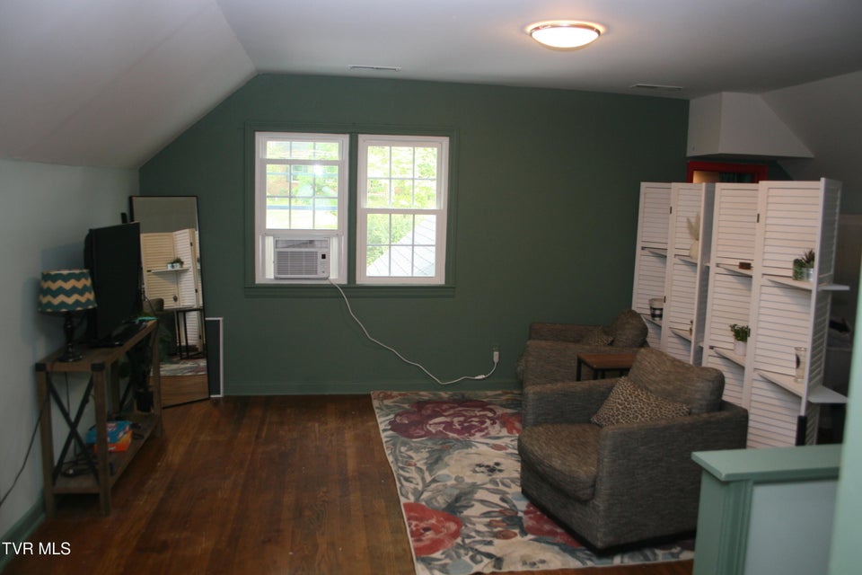 Photo #41: 321 Baron Drive