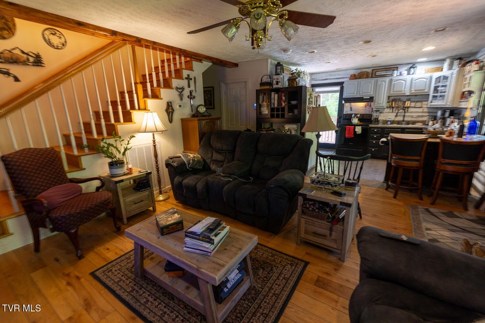 Photo #10: 3421 Hoot Owl Road
