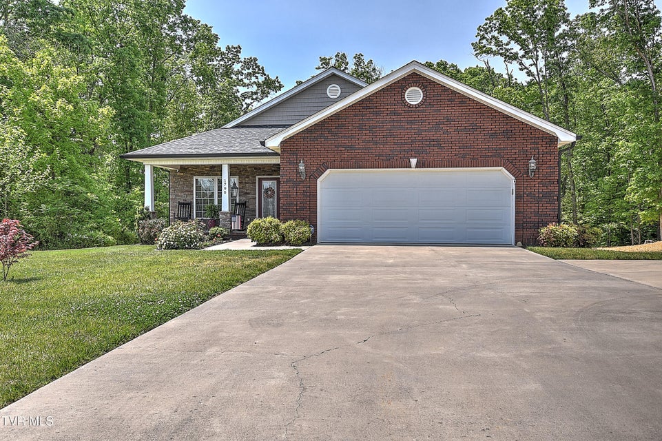 Photo #49: 1790 Seaver Road